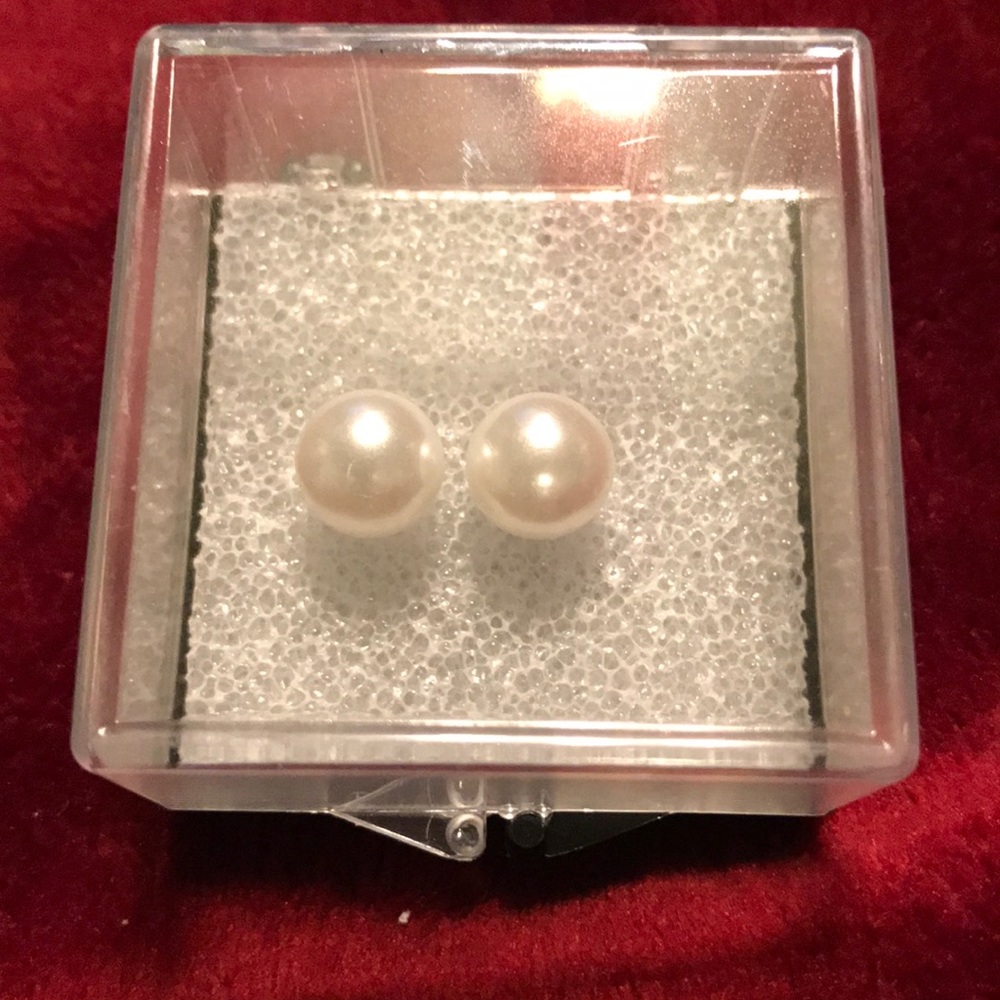 Women’s Fashion White Large Faux Pearl Earrings